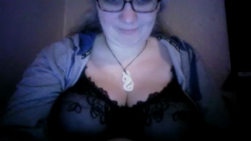 JennyBlue  18-12-2021 ass fingering Female